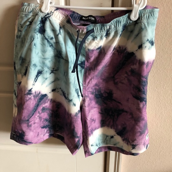 Men’s swim trunks. NEVER WORN! Size large - Picture 3 of 5